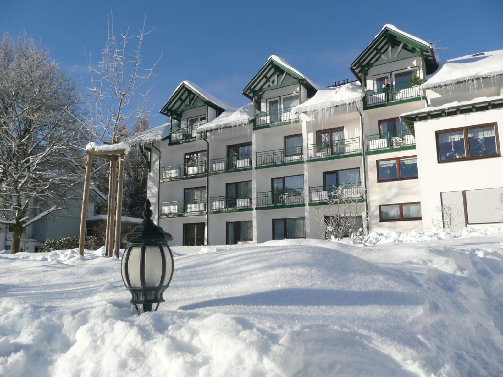 Hotel&Ferienappartements Edelweiss Willingen  Buitenkant foto