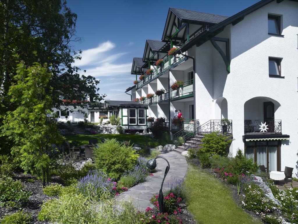 Hotel&Ferienappartements Edelweiss Willingen  Buitenkant foto