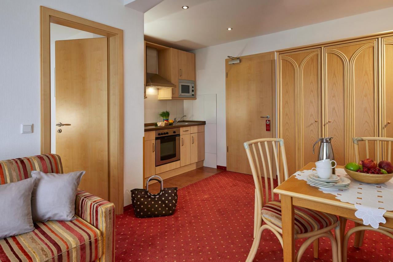 Hotel&Ferienappartements Edelweiss Willingen  Buitenkant foto