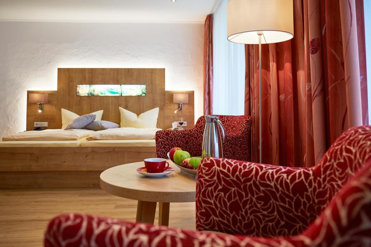 Hotel&Ferienappartements Edelweiss Willingen  Buitenkant foto